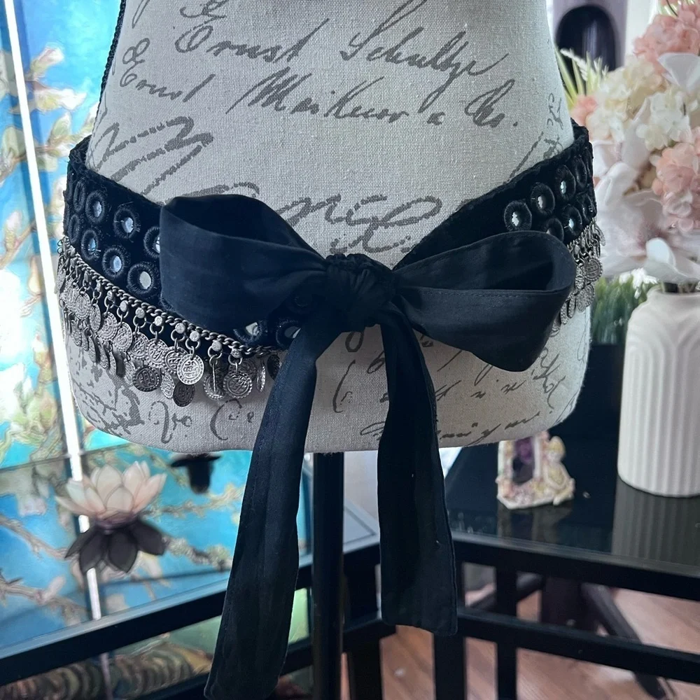 Black and silver belly dancer belt.